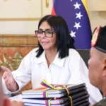 Acting President Delcy Rodriguez emphasizes the importance of teleSUR in communication, a multiplatform which was founded in 2005 as a joint initiative of several Latin American governments with the mission of breaking the information monopoly of hegemonic corporate media. Photo: Venezuelan Presidential Press.