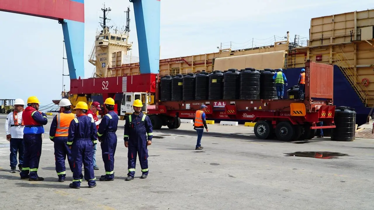 Caricom Shipment Arrives in Venezuela with 88 Containers of Earthquake Relief
