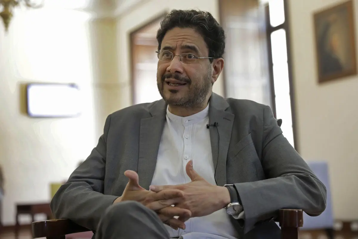Iván Cepeda Warns of a Paramilitary Government in Colombia