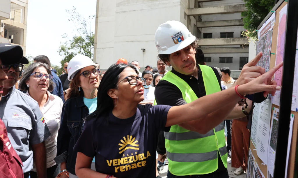 The Acting President Delcy Rodriguez urged to strengthen quake preparedness after recording over 1,000 aftershocks in the country. Photo: Venezuelan Presidential Press.