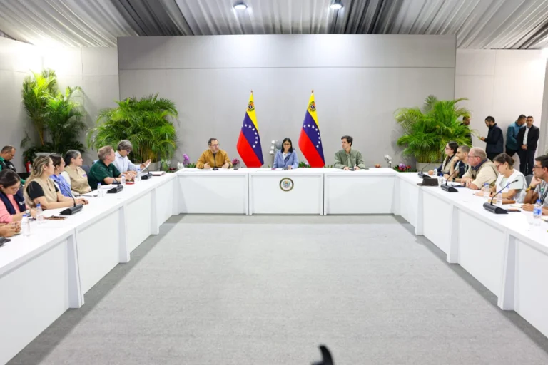 Venezuela earthquake, humanitarian response, Delcy Rodríguez, NGOs, United Nations, disaster relief, Caracas, La Guaira, emergency operations