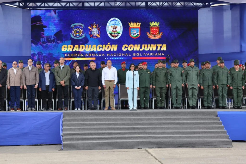 Venezuela, acting president Delcy Rodríguez, UMBV, military graduation, FANB, La Guaira, June 24 earthquake, disaster response, emergency task unit, Independence Day.