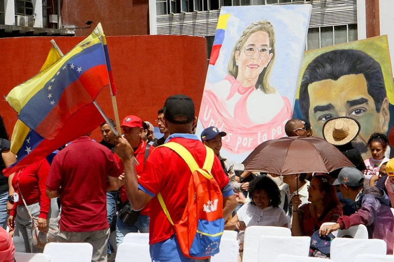 Popular mobilizations in Caracas, along with parallel protests in front of the Court of the Southern District of New York, accompanied the third audience of President Nicolas Maduro and Cilia Flores. Photo: Ciudad CCS.