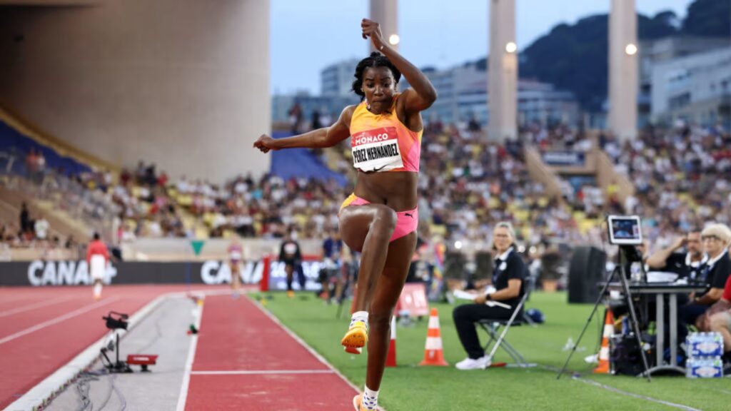 The Cuban Leyanis Pérez, reigning world triple jump champion, dominated this Friday the triple jump of the athletic meeting in the stadium Louis II of Monaco, corresponding to the Diamond League. Photo: Getty Images.