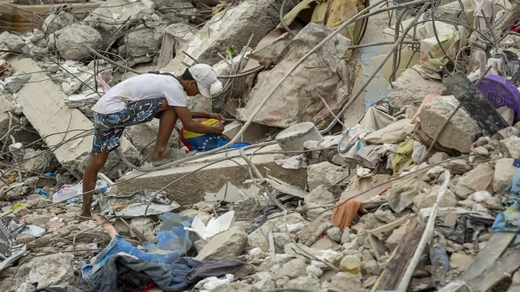 Venezuela Renace, San Bernardino, Caracas, June 24 earthquakes, housing reconstruction, recovery operations, debris removal, emergency response