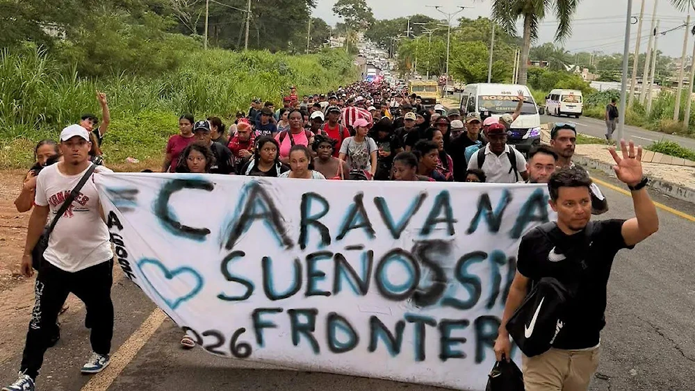 People in the context of mobility decided to leave this city of the state of Chiapas due to difficulties to continue to the United States, lack of employment and limitations to survive while waiting for an answer to their immigration procedures. Photo: X/@diariosur_oem.