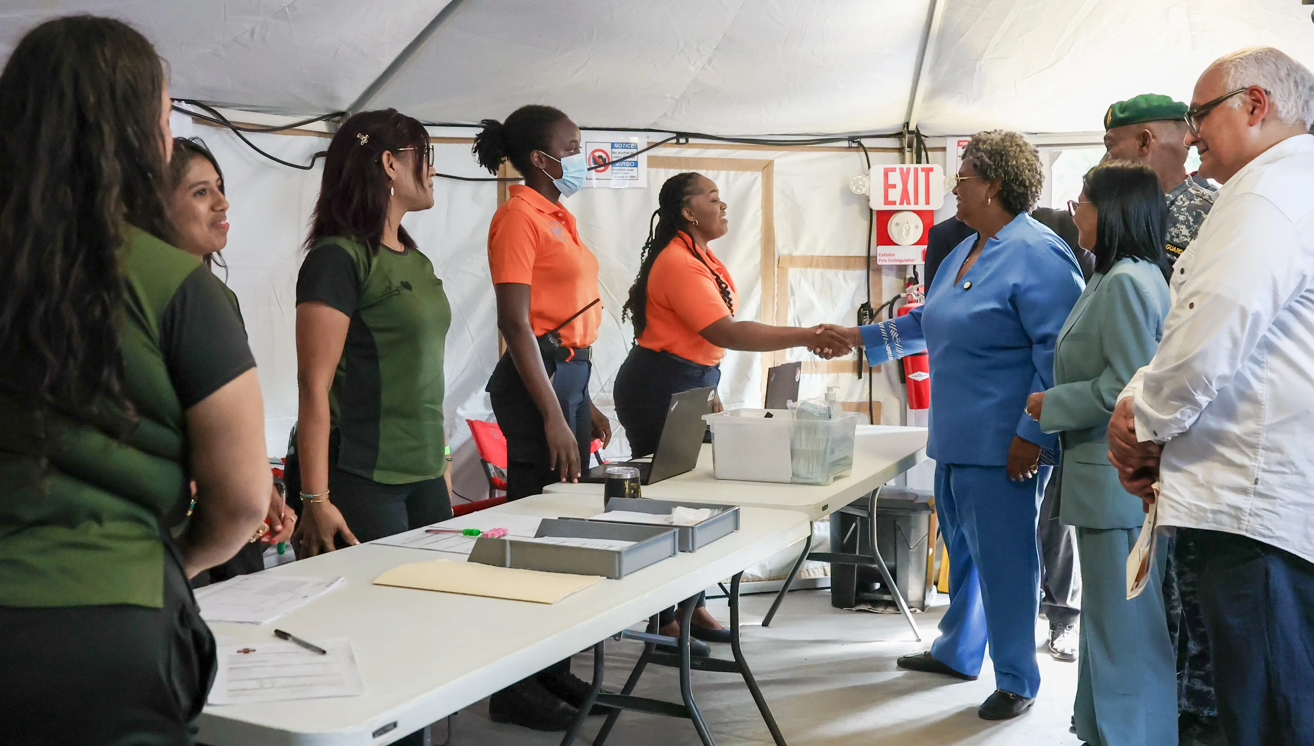 The authorities noted the functioning of the mobile hospital in Guarenas, active since July with 30 beds and binational health teams. Photo: Venezuelan Presidential Press.