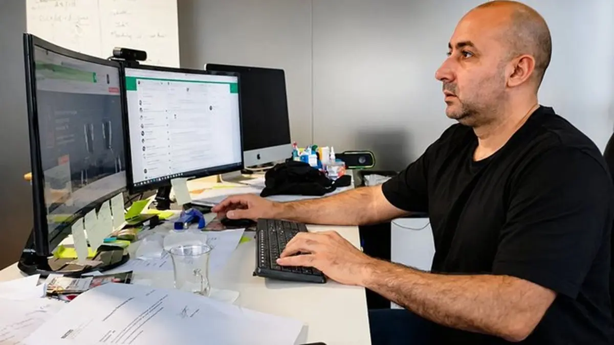 Far-Right Political Consultant Cerimedo Ran a Bot Farm From Bolivia