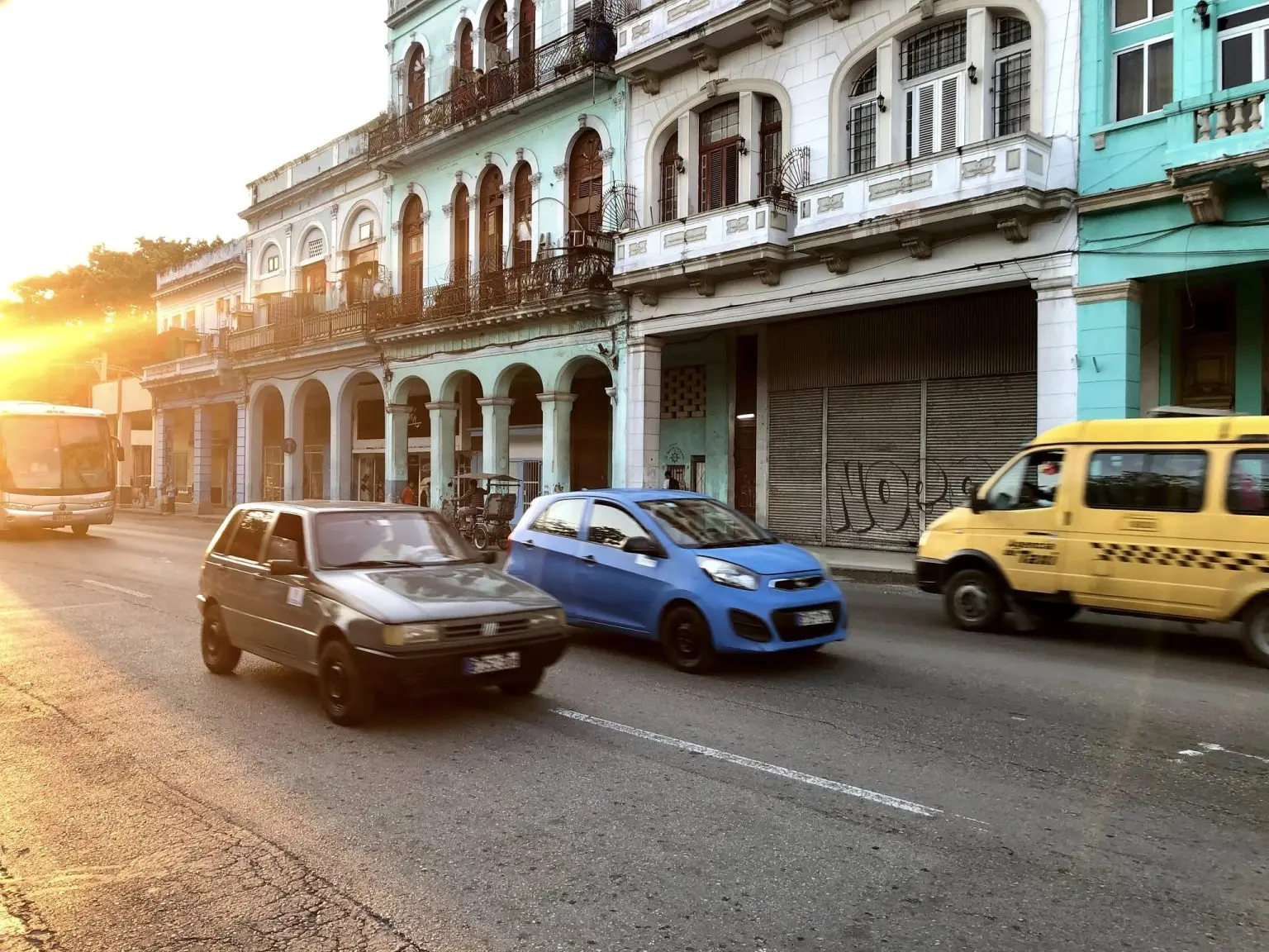 Cuba Announces New Relaxations for the Transfer, Import, and Sale of Vehicles