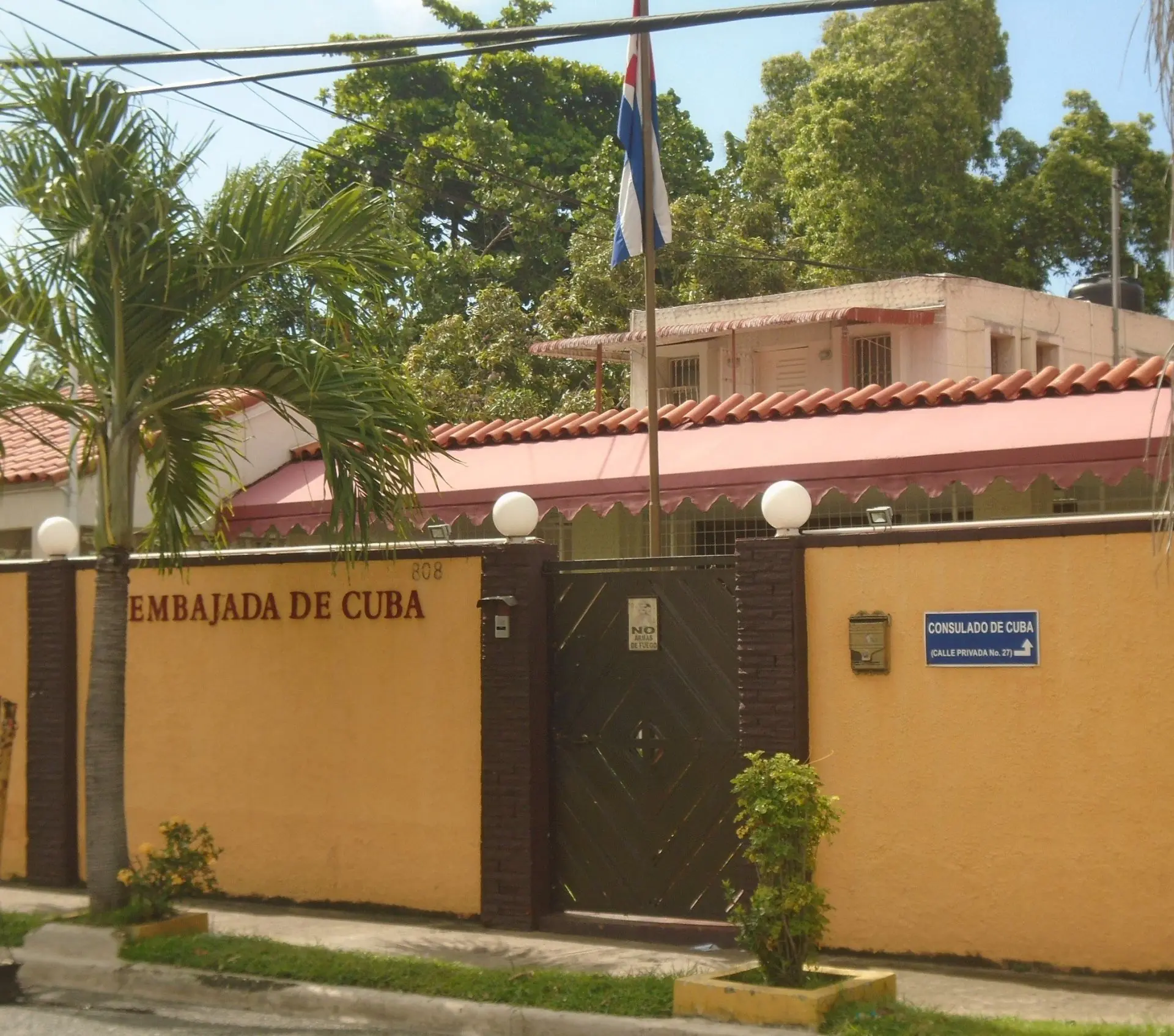 Dominican Republic Expels Nine Cuban Diplomats and the World Reacts