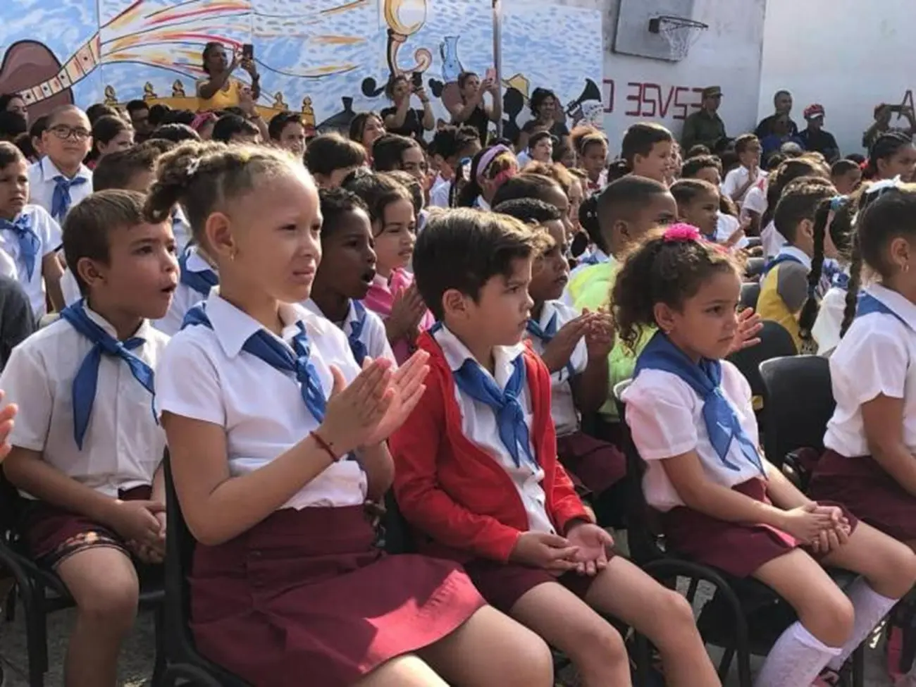 1.5 Million Cuban Children and Adolescents to Begin School Year