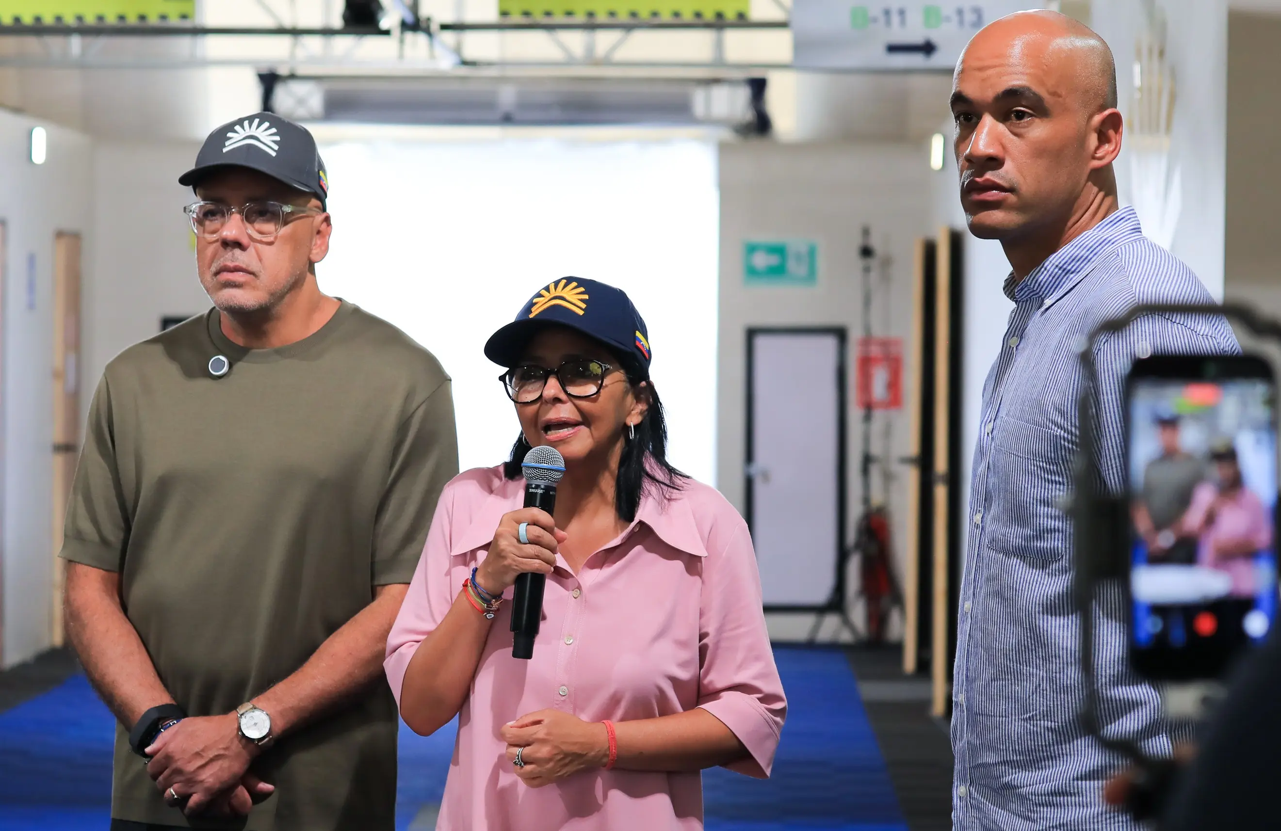 The rule will encourage more private investment in housing construction, thus complementing the state’s efforts in this area. Photo: Venezuelan Presidential Press.