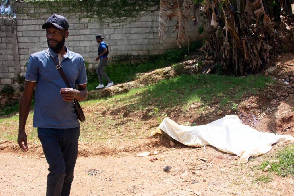 Haiti Kenscoff gang attack leaves at least 42 dead as armed groups target neighborhoods and homes.