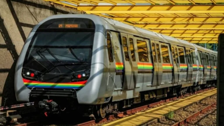 Caracas Metro operations: Passengers board trains as Metro resumes normal service after Tropical Wave 40 flooding in Caracas, Venezuela.