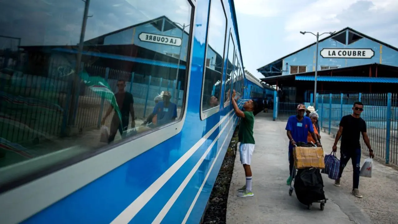 Cuba Seeks Russian Partnership to Modernize Railway Infrastructure Amid U.S. Blockade