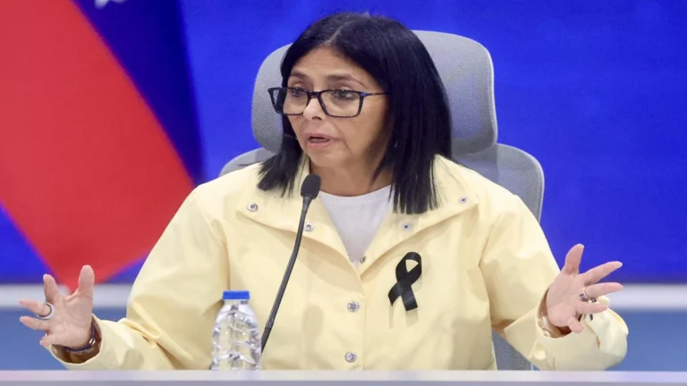 Venezuela oil production exceeds 1.23 million barrels per day as currency gap narrows