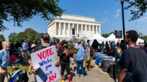 Washington march voting rights: Thousands gather at Lincoln Memorial for 63rd anniversary of MLK’s 1963 March on Washington, demanding protection of voting rights ahead of 2026 midterms.