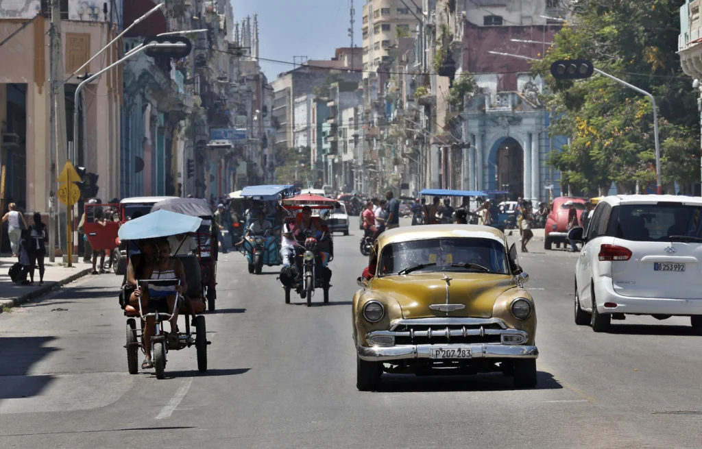 The outage is the latest in a series of disruptions blamed on U.S. economic sanctions. Photo: EFE.