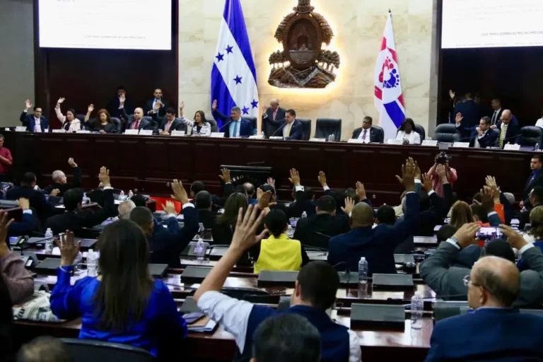 Honduras Congress approves anti-gang law creating maximum-security prison regime and restrictions on detainees