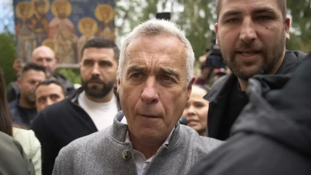 Romanian Far-Right Figure Calin Georgescu Appears in Bucharest Court