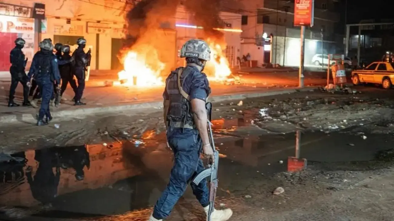 Gambian President Calls for Calm After Protests Over Power Outages