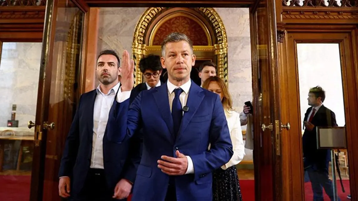 Hungary Lifts PM Magyar’s Parliamentary Immunity in Theft Investigation