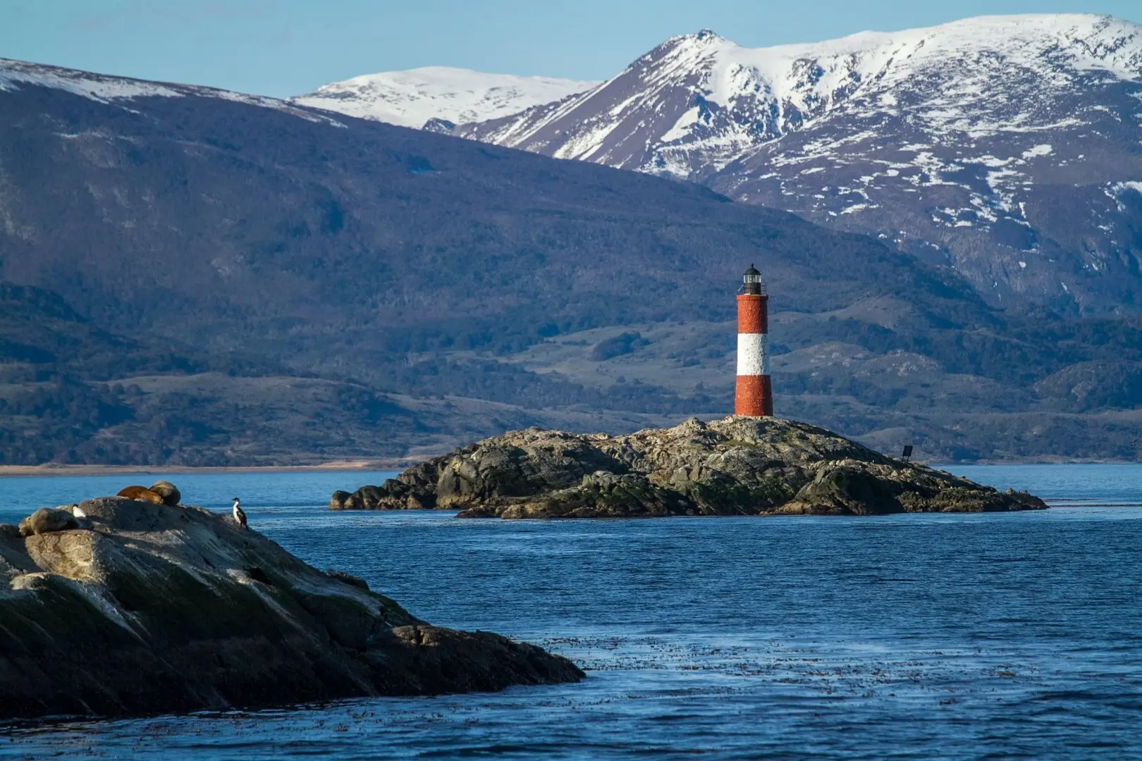 Argentine Province of Tierra del Fuego Supports Naval Base