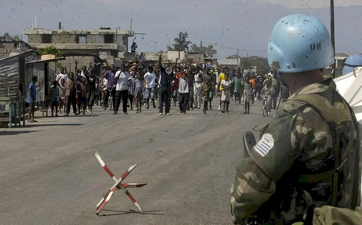 The resolution was adopted as the mission faces difficulties in completing its deployment and coping with the expansion of armed gangs. Photo: EFE.