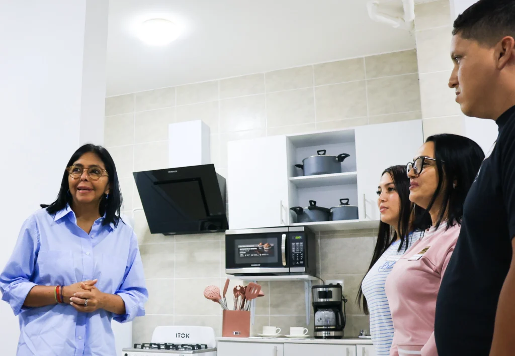 The housing allocation was held simultaneously in Caracas, Monagas, Nueva Esparta, Trujillo and Carabobo. Photo: Venezuelan Presidential Press.
