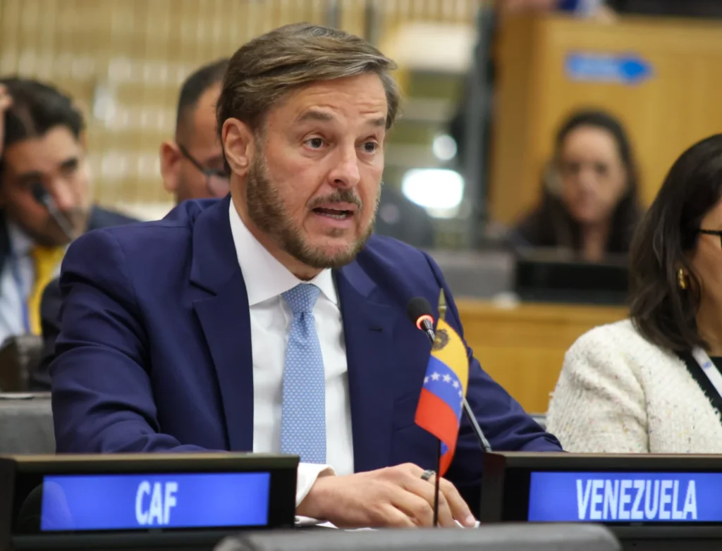 Venezuelan Foreign Minister Félix Plasencia addresses a CELAC ministerial meeting in New York