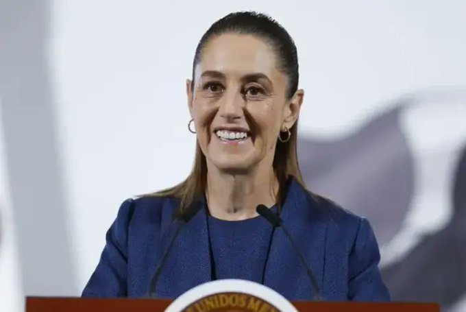 Sheinbaum Zócalo accountability tour: President Claudia Sheinbaum addresses more than 70,000 people during the closing assembly of her national government-report tour.