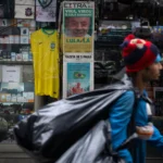 "The employer owns the company, not its employee’s vote. Firing or intimidating workers because of their political convictions is completely illegal and will lead to criminal and civil actions before the Labor Justice", remarked the Labor Attorney General, Gláucio Araújo de Oliveira. Photo: EFE.