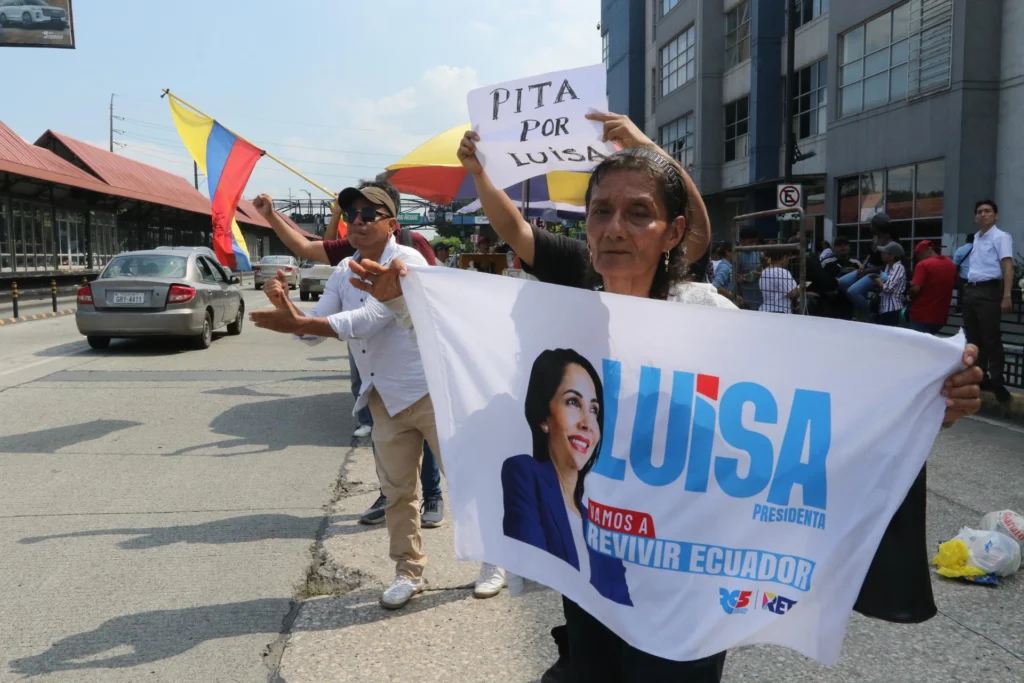 Luisa González, Ecuadorian opposition leader and former presidential candidate, faces legal proceedings following her arrest.