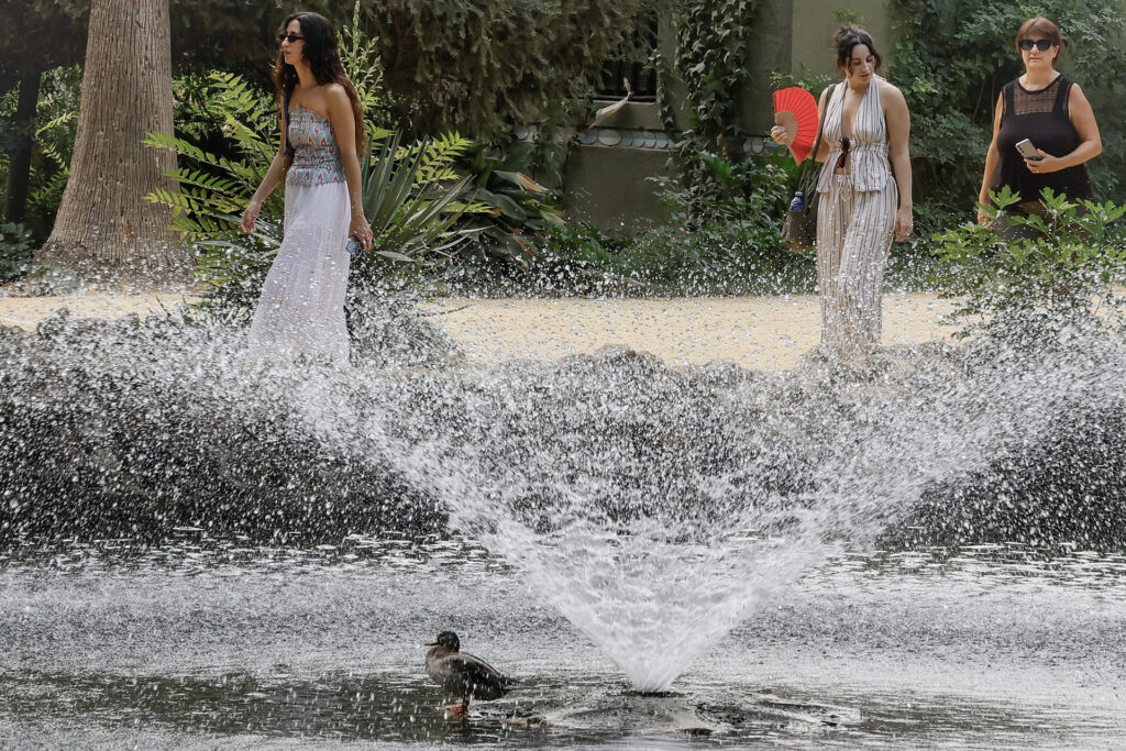 The number of deaths, attributable to high temperatures, has surpassed the figures for the two deadliest summers since 2015. Photo: EFE.