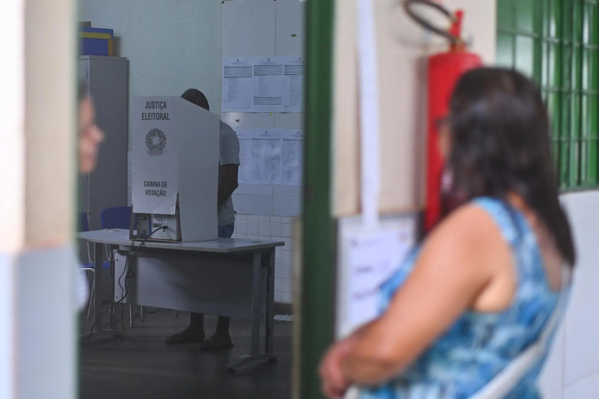 More than 158 million Brazilians were eligible to vote in an election marked by the dispute between President Lula da Silva and Senator Flávio Bolsonaro, with a possible runoff on October 25. Photo: EFE.