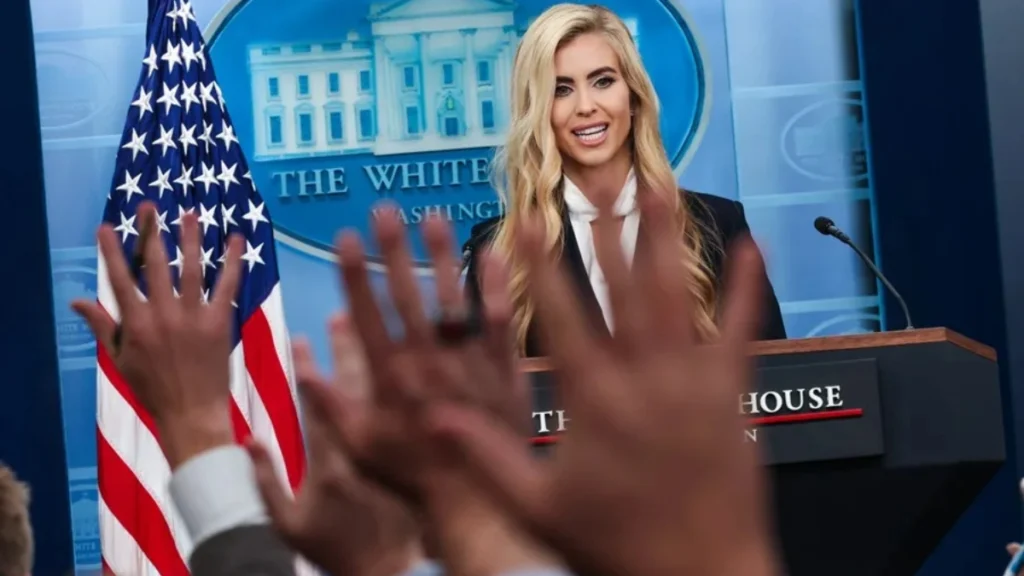 White House Press Secretary Zacharia Resigns After 5 Days in the Job