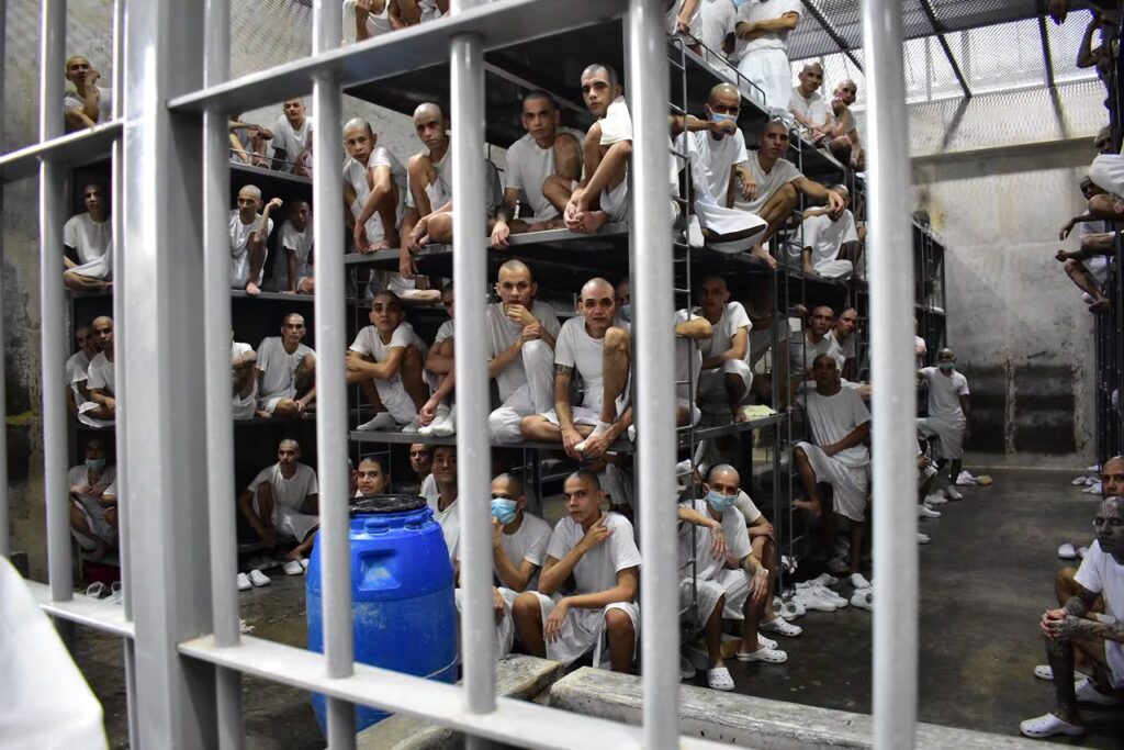 (FILE) The president of the National Congress of Honduras, Tomás Zambrano, confirmed that it is planned to hold meetings with the Ministry of Finance and the National Penitentiary Institute to explore financing alternatives that will allow the project to be developed. Photo: INP Honduras.