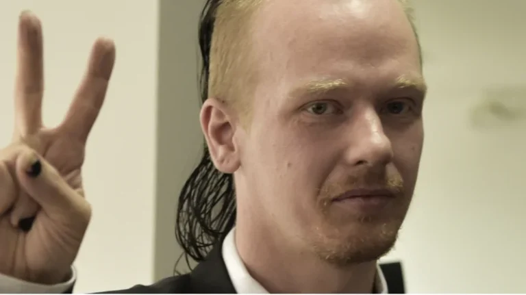 Ola Bini, Swedish programmer detained by Ecuadorian immigration authorities in Quito as deportation process begins