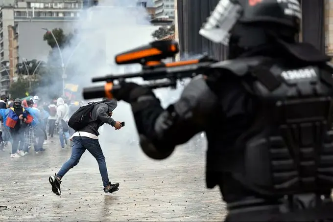 United Nations warning on Colombia’s protest decree and police use of force during demonstrations.