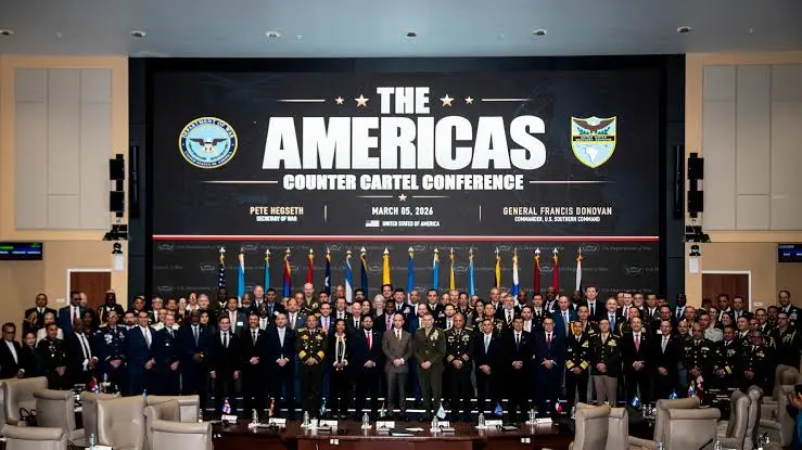 Coalition Against the Cartels of the Americas: Chile evaluates security cooperation with the United States.marigolds, candles, sugar skulls, and family offerings.