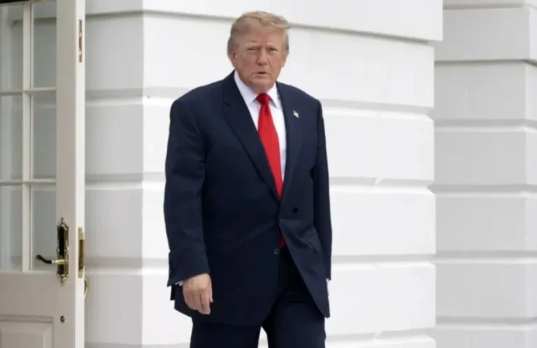 Trump ocean renaming proposal during Tennessee rally